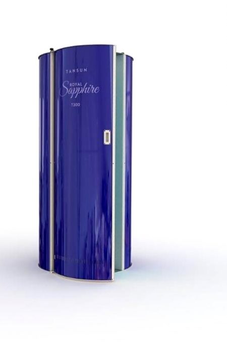 royal-sapphire-door-ajar-1nlf2fuu89pb Sapphire Sun Shower